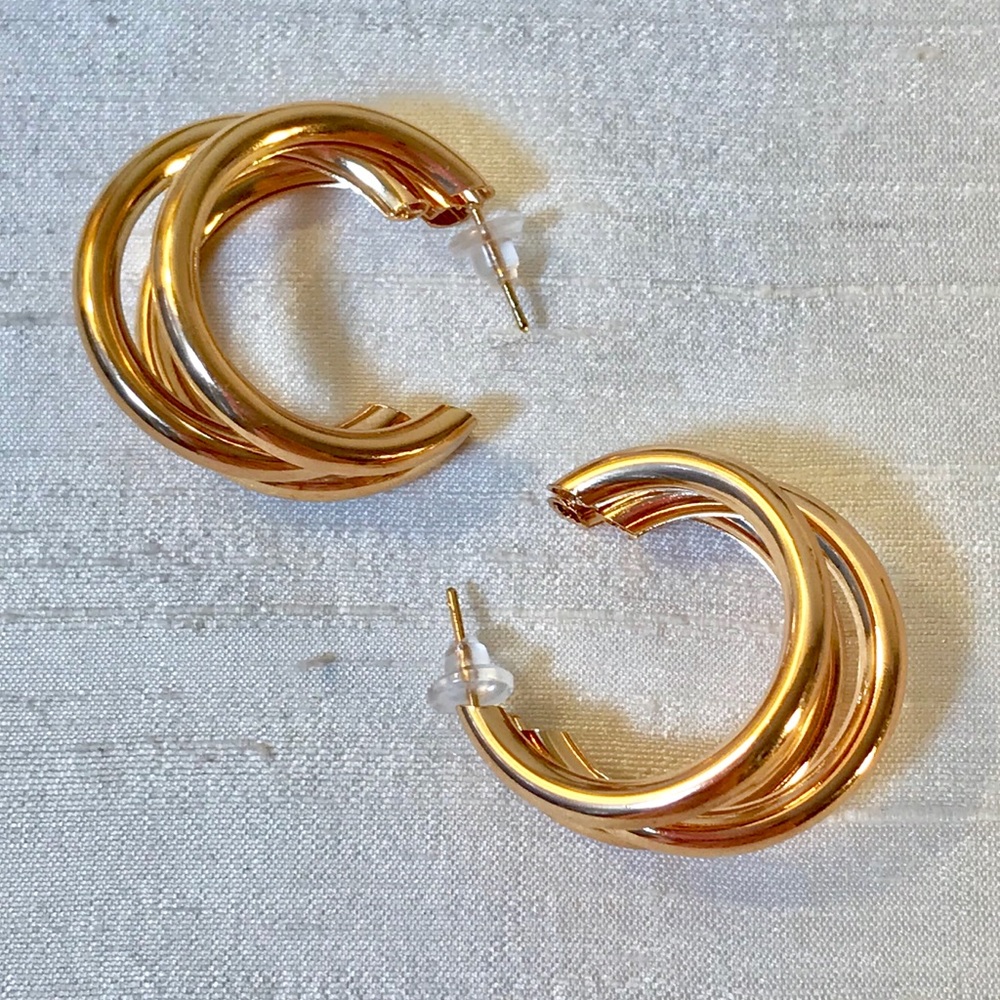 ✨Lauryn Hoop Earrings✨ - Picture 7 of 8